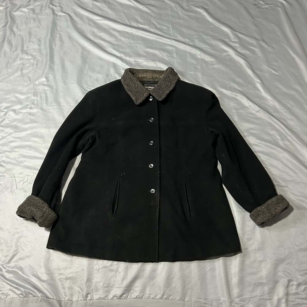 Outbrook Women Wool Coat Black Faux Fur Collar